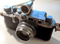 Leica IIIc with Canon 35/2.8 Serenar LTM lens and Braun Paxette 38 mm external viewfinder